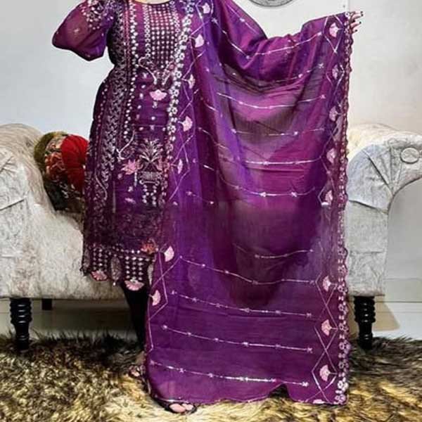 সিল্ক থ্রি পিস